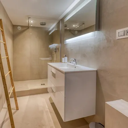 Vila Modern 5 Minutes From Place Des Lices