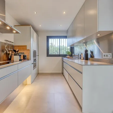 Modern 5 Minutes From Place Des Lices * Saint Tropez