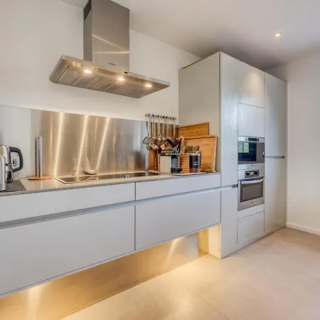 Modern 5 Minutes From Place Des Lices * Saint Tropez