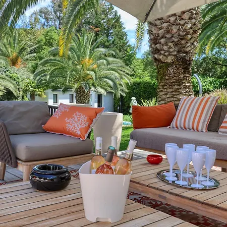 Modern 5 Minutes From Place Des Lices Vila Saint Tropez